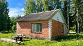 Здание с земельным участком по адресу: Ярославская область, Угличский р-н, с. Воскресенское